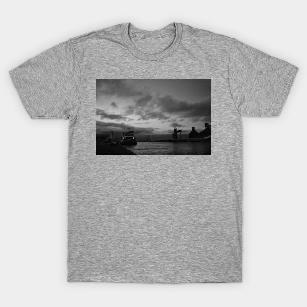 Sunset on the River Blyth - Monochrome T-Shirt by Violaman